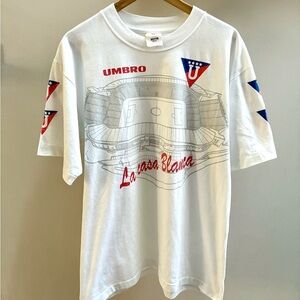 Umbro VTG 90s white LDU Quito “La Casa Blanca” t-shirt L/XL